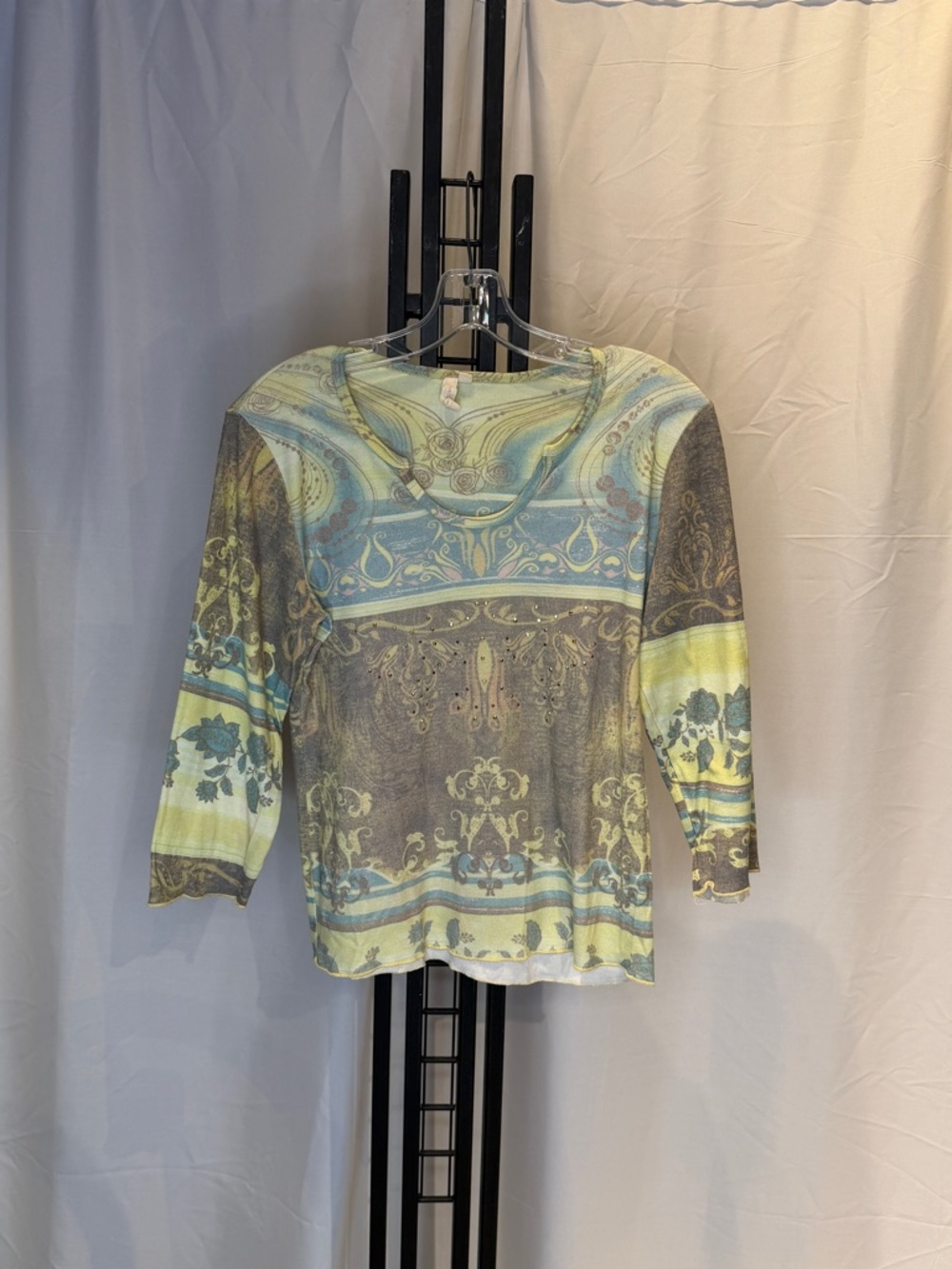 Boho Printed Scoop-Neck Long Sleeve Top‎ in Blue and Yellow